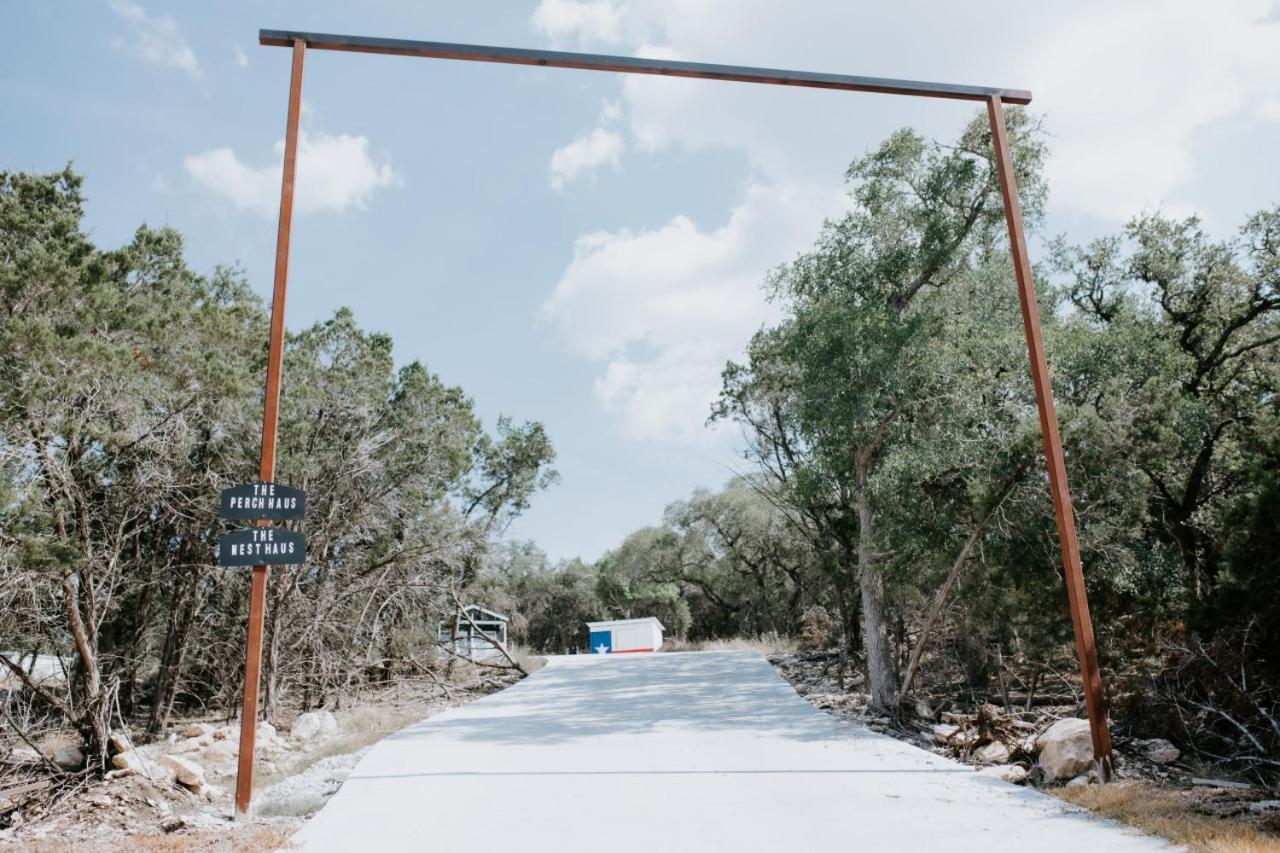 The Perch- Texas Tiny Haus With Amazing Views Villa Spring Branch Exterior photo